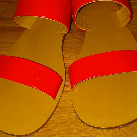 J Crew slides - Picture 2 of 2